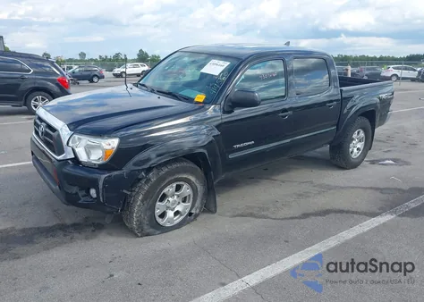 2015 Toyota Tacoma Base V6 из США, поврежденный, VIN 3TMLU4EN7FM177129